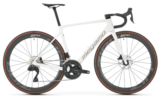 VELO COURSE MEGAMO RAISE 15 CW