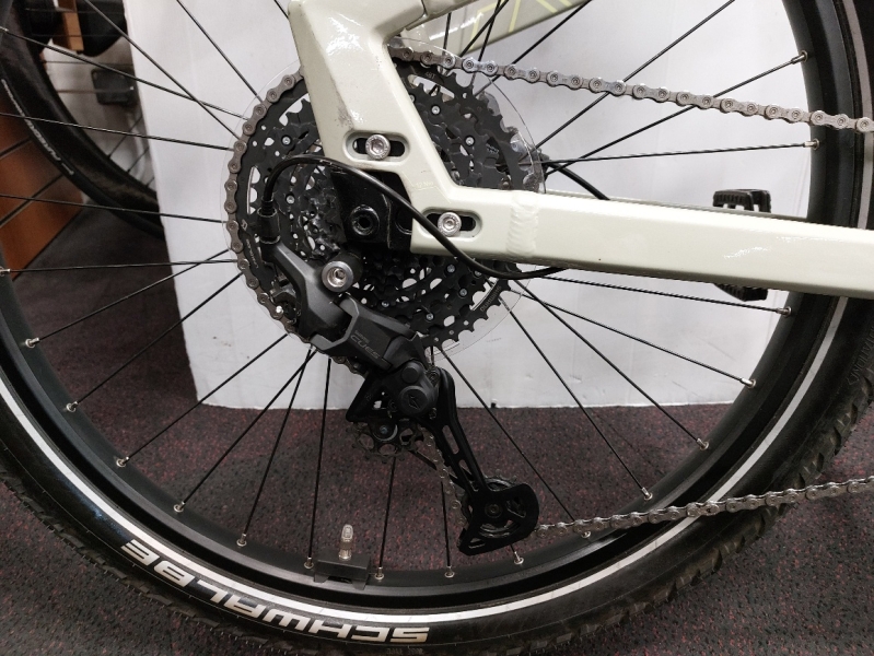 VTC électrique Winora Yakun X10