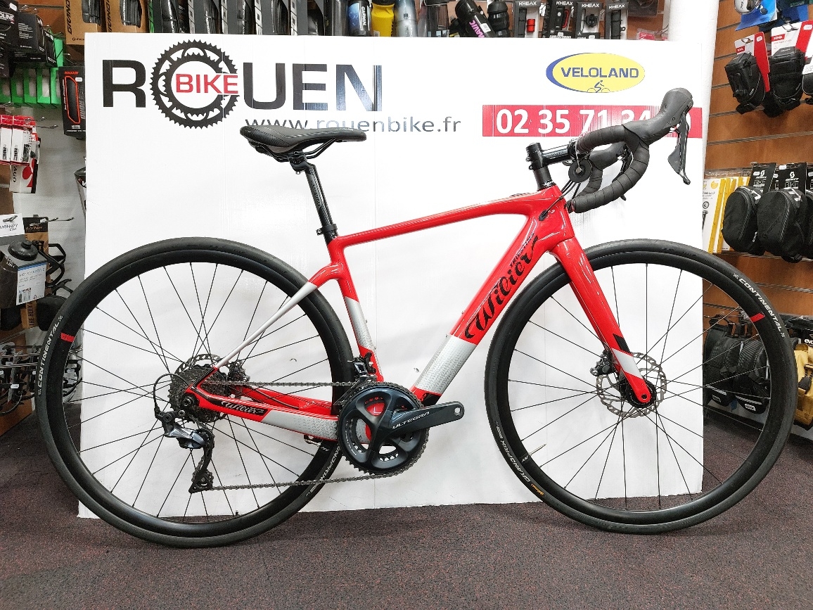 Vélo électrique course Wilier Cento 1 Hybrid