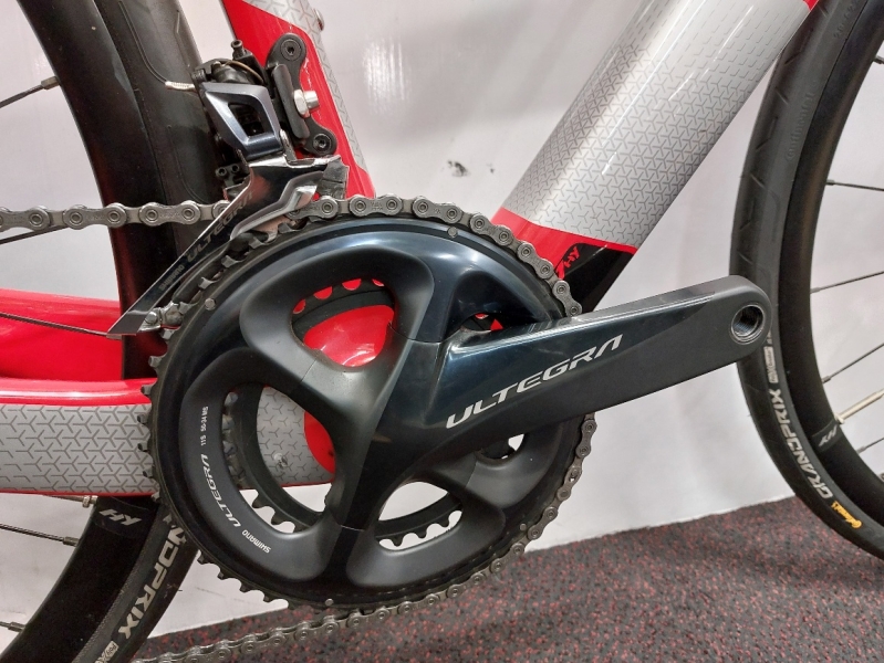 Vélo électrique course Wilier Cento 1 Hybrid