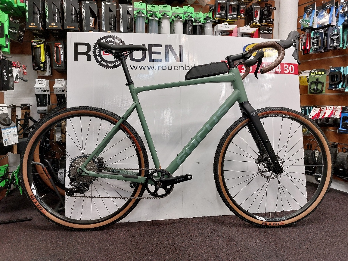 Vélo Gravel Focus Atlas 6.8