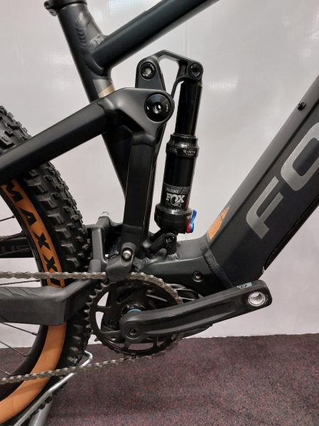 VTT électrique Focus Jam2 6.8 plus tout suspendu