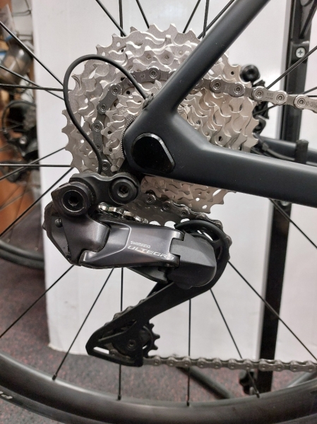 Vélo course route Colnago C68